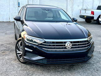 Used 2020 Volkswagen Jetta SEL image 1