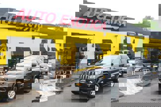 Used 2019 Jeep Grand Cherokee Laredo image 1