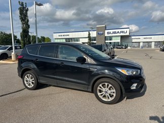 Used 2019 Ford Escape SE image 1