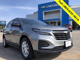 Used 2023 Chevrolet Equinox LS image 1