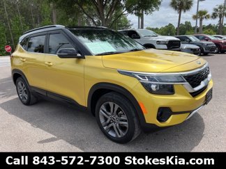 Certified 2021 Kia Seltos S image 1