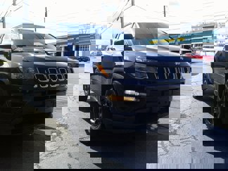 Used 2017 Jeep Compass Sport image 1