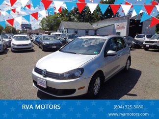 Used 2011 Volkswagen Golf 4-Door image 1