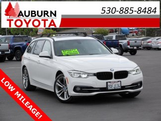 Used 2018 BMW 330i xDrive Wagon image 1