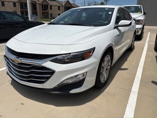 Used 2023 Chevrolet Malibu LT image 1