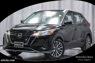 Used 2021 Nissan Kicks SV image 1