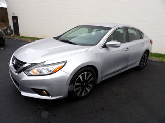 Used 2018 Nissan Altima 2.5 SV image 1