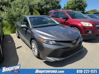 Used 2018 Toyota Camry SE image 1
