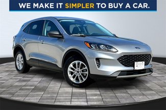 Used 2022 Ford Escape SE w/ Cold Weather Package image 1