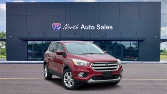 Used 2017 Ford Escape SE image 1