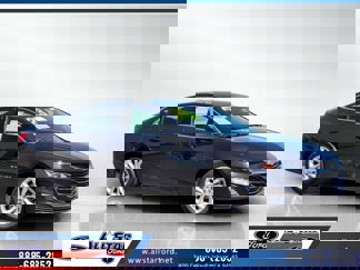 Used 2023 Chevrolet Malibu LT image 1
