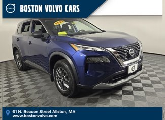 Used 2022 Nissan Rogue S image 1