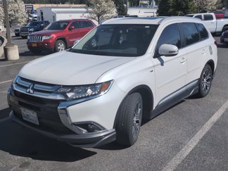 Used 2016 Mitsubishi Outlander GT image 1