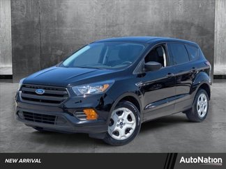 Used 2018 Ford Escape S image 1