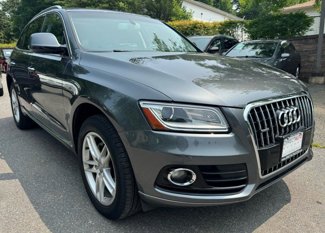 Used 2017 Audi Q5 2.0T Premium Plus w/ Technology Package image 1