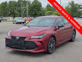 Used 2019 Toyota Avalon XSE video 2