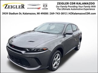 Certified 2024 Dodge Hornet GT image 1