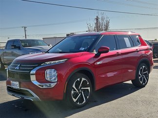 Used 2023 Mitsubishi Outlander SEL image 1