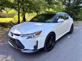 Used 2015 Scion tC image 1