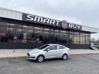 Used 2015 Ford Fiesta SE image 1
