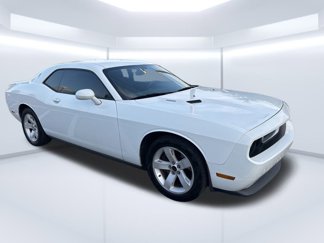 Used 2012 Dodge Challenger R/T image 1