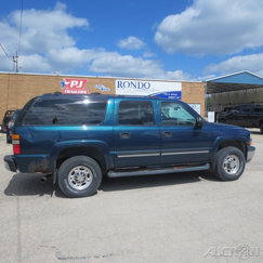 Used 2005 Chevrolet Suburban 2500 LS w/ Preferred Equipment Group image 1