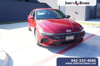 New 2025 Hyundai Elantra SE image 1