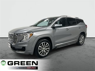 Used 2024 GMC Terrain Denali w/ Denali Premium Package image 1