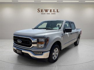 Used 2023 Ford F150 XLT image 1