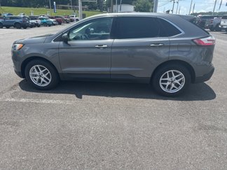 Used 2022 Ford Edge SEL image 1