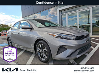 Certified 2023 Kia Forte LXS image 1