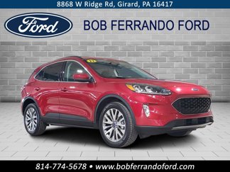 Used 2022 Ford Escape Titanium image 1
