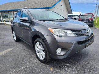 Used 2015 Toyota RAV4 Limited image 1