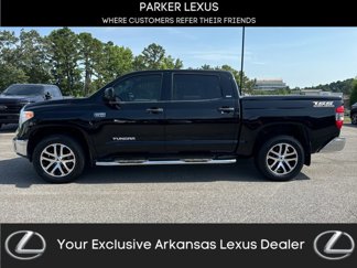 Used 2017 Toyota Tundra SR5 image 1