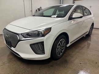 Used 2021 Hyundai Ioniq SE image 1