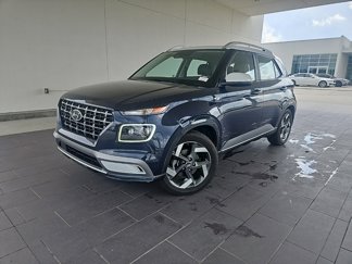 Used 2023 Hyundai Venue Limited image 1