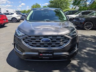 Used 2022 Ford Edge Titanium image 1