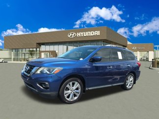 Used 2018 Nissan Pathfinder SL image 1