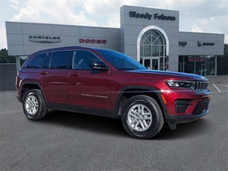 New 2025 Jeep Grand Cherokee Laredo w/ Luxury Tech Group I image 1