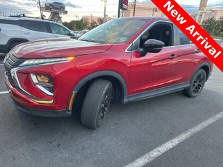 Used 2022 Mitsubishi Eclipse Cross LE image 1