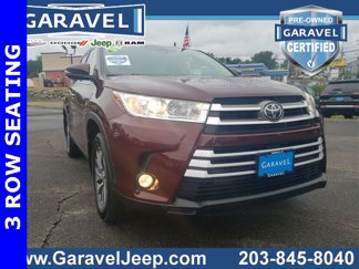 Used 2019 Toyota Highlander XLE image 1