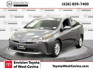 Certified 2020 Toyota Prius LE image 1