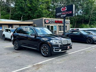 Used 2017 BMW X5 xDrive35i w/ Premium Package image 1