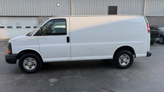 Used 2015 Chevrolet Express 2500 image 1