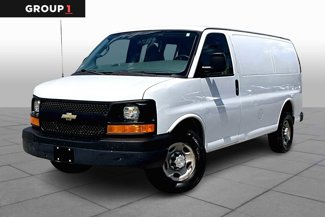 Used 2017 Chevrolet Express 2500 image 1