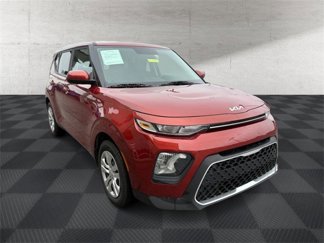 Used 2022 Kia Soul LX image 1