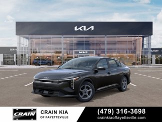 New 2025 Kia K4 LXS image 1