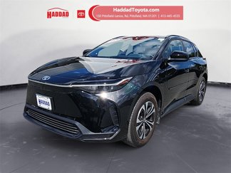 Used 2023 Toyota bZ4X XLE image 1