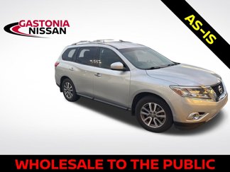 Used 2015 Nissan Pathfinder SV video 1