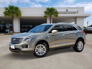 Used 2018 Cadillac XT5 FWD image 1